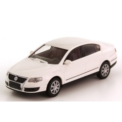 Wiking 06402 VW Passat Limousine candyweiss