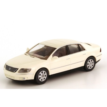 Wiking 05907 VW Phaeton companellaweiss