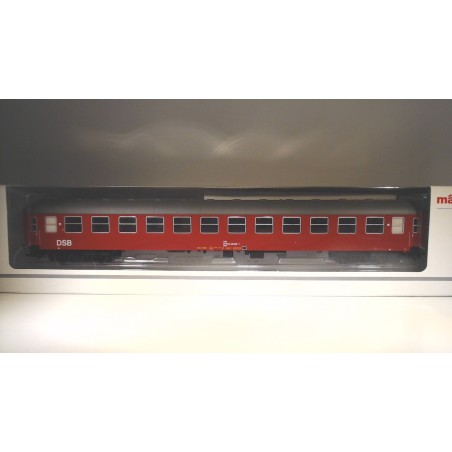 Märklin 42694-02 DSB Bcm 2kl Personvogn Ep4