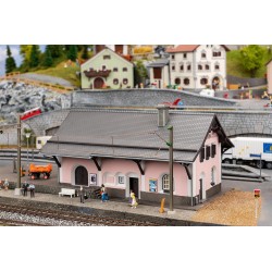 Faller 110134 Bahnhof Lavin