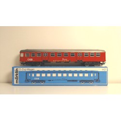 Märklin 4025 DSB BN nærtrafikvogn Ep4 med lys