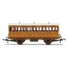 Hornby R40058 GNR, 4 Wheel Coach, 3rd Class, 1636 - Era 2