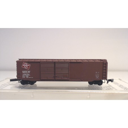 Micro-Trains13713 Milwaukee Boxcar